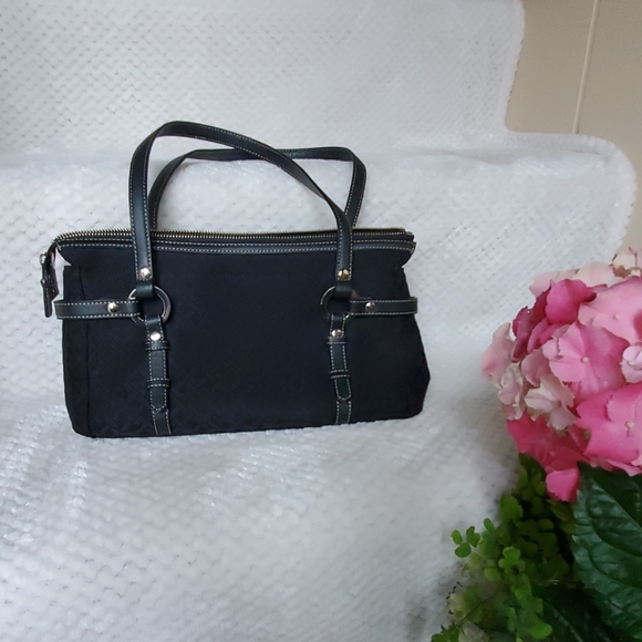 Soft Pebbled Rectangular Satchel - Picture 2 of 8